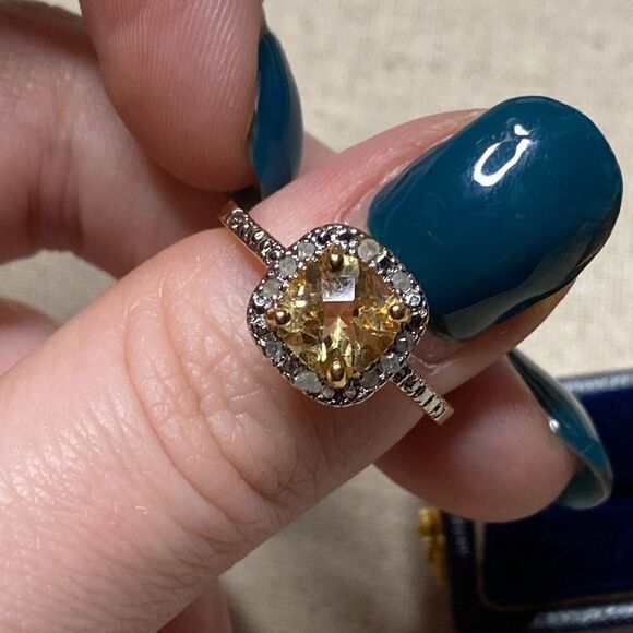 💛 925 & 14k Yellow Gold Plated Citrine & Diamond Halo Ring - Picture 6 of 8